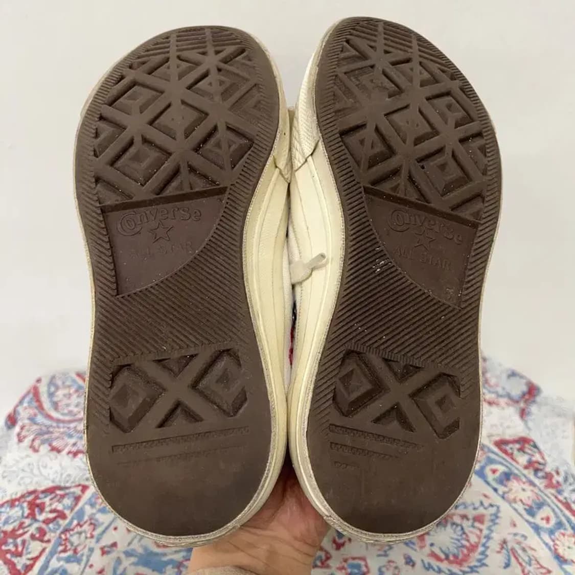 꼼데가르송 컨버스 척 70 멀티하트 로우 스니커즈 240 E01188 상품이미지4