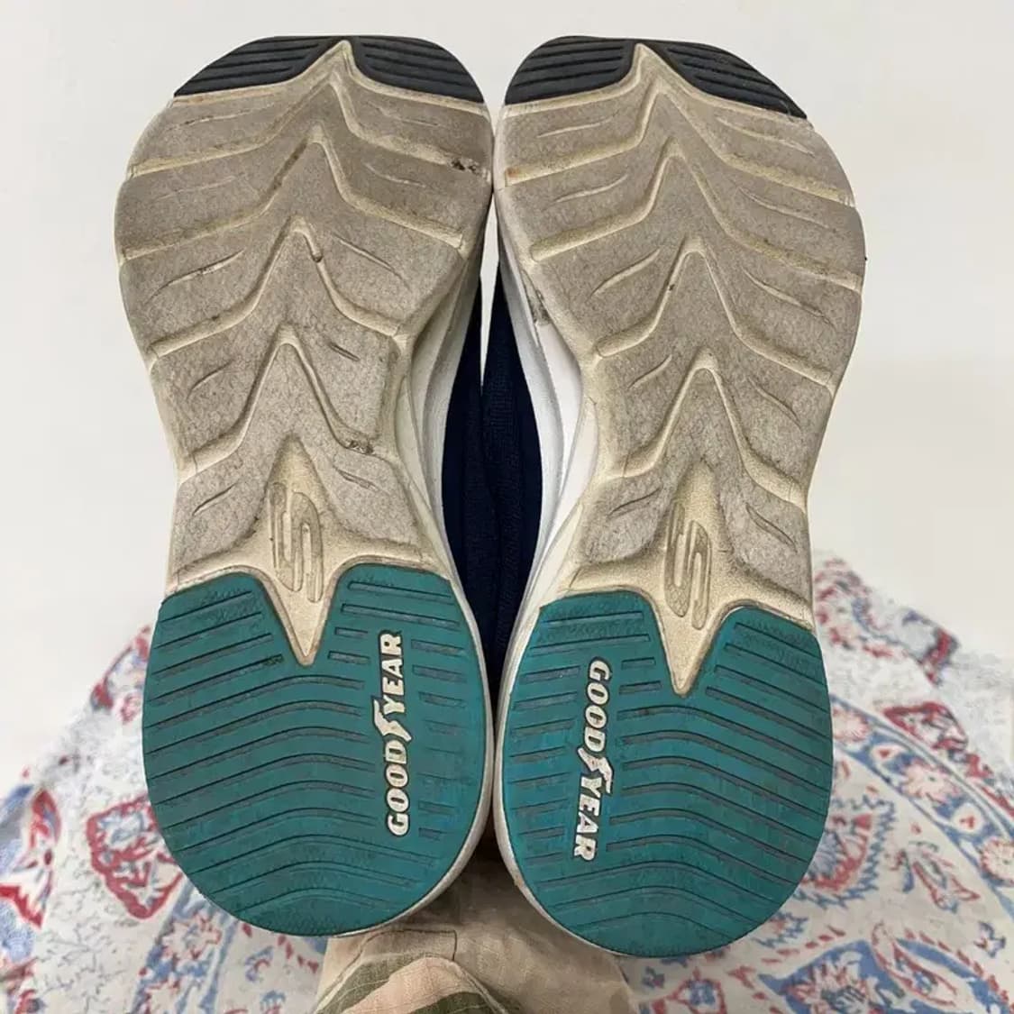 스케쳐스 아치핏 글라이드 스텝 런닝화 운동화 235 E01193 상품이미지4