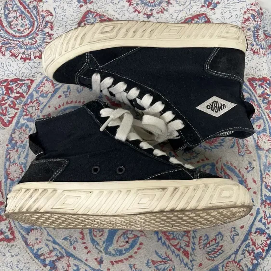 엄브로 더비스타 하이 스니커즈 운동화 230 E01198 상품이미지3