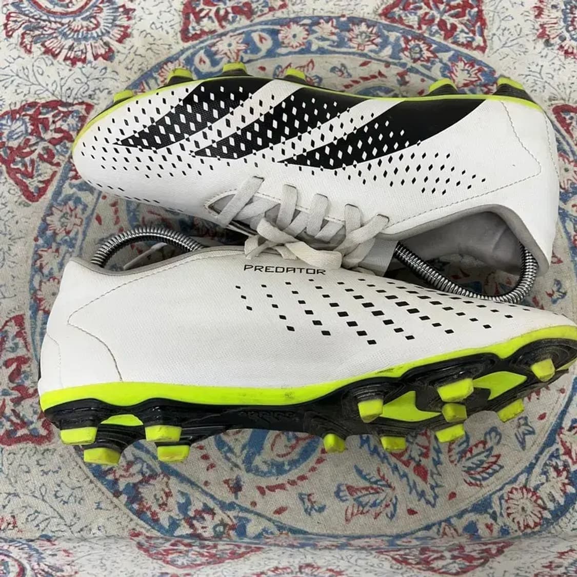 아디다스 프레데터 애큐러시4 FG 축구화 245 E01219 상품이미지3