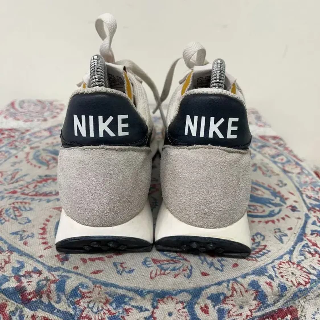 나이키 에어 테일윈드 79 화이트 블랙 스니커즈 235 E01243 상품이미지2