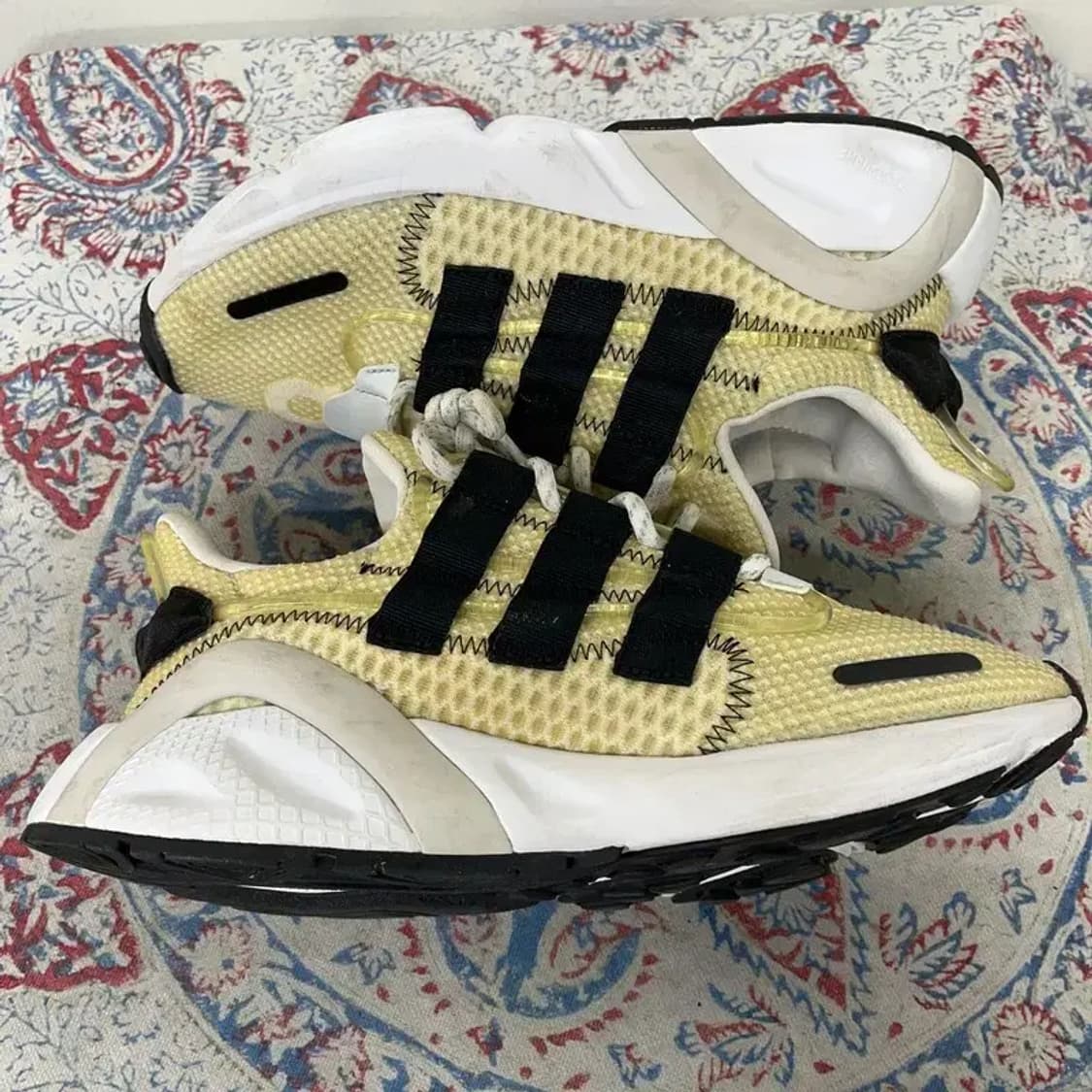 아디다스 렉시콘 베이지 스니커즈 운동화 신발 225 E01245 상품이미지3