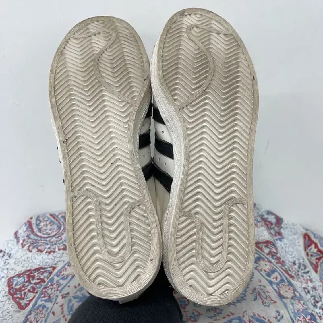 아디다스 슈퍼스타 82 오프 화이트 코어 스니커즈 280 E01249 상품이미지4