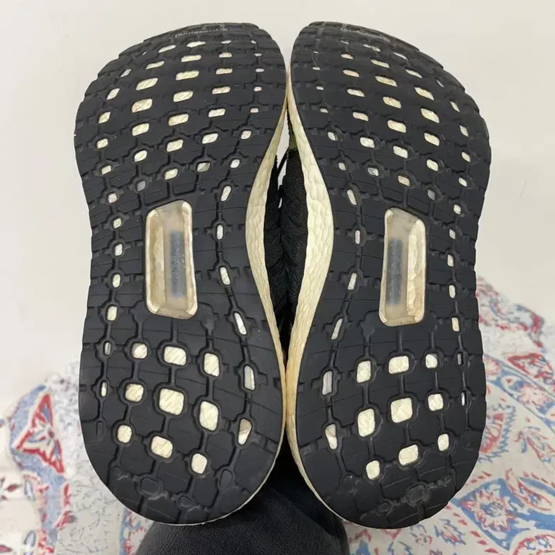 아디다스 울트라 부스트 19 블랙 올리브 운동화 255 E01258 상품이미지4