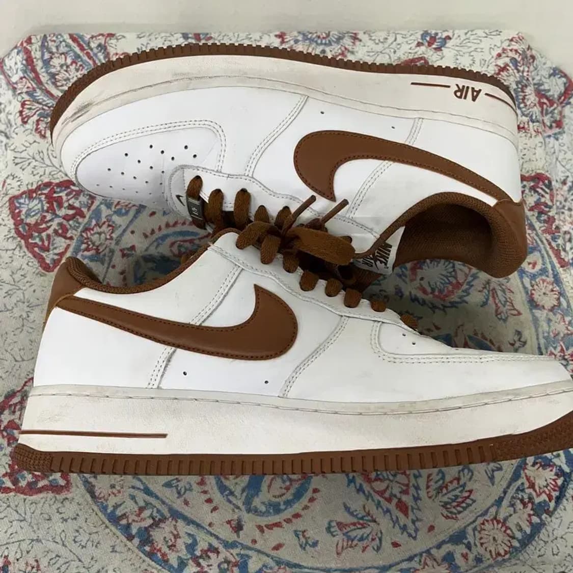 나이키 에어 포스 1 로우  피칸 스니커즈 275 E01259 상품이미지3