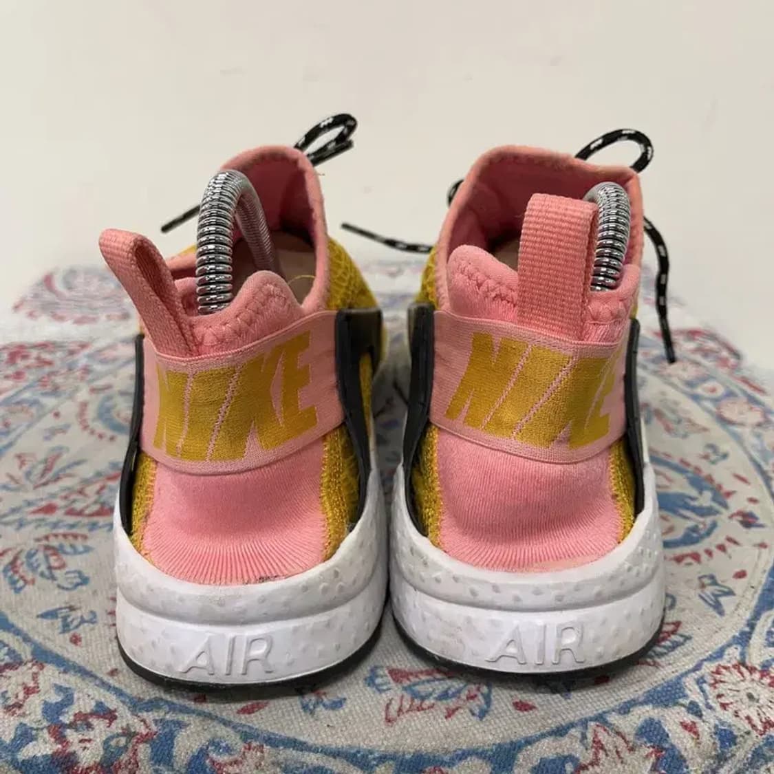 나이키 에어 허라취 런 울트라 옐로우 스니커즈 운동화 235 E01260 상품이미지2