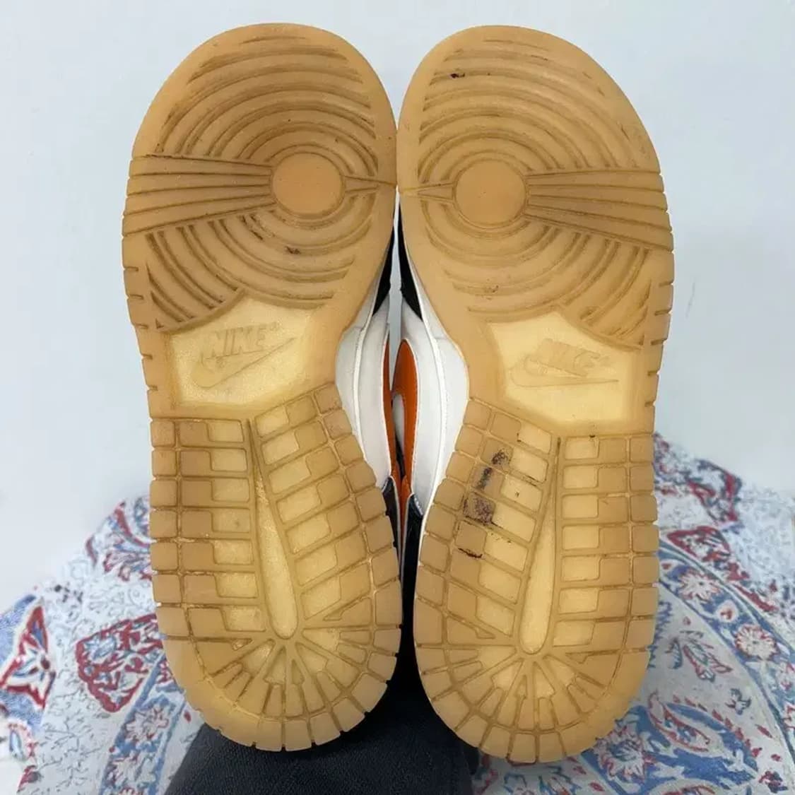 나이키 덩크 로우 레트로 프리미엄 할로윈 스니커즈 280 E01267 상품이미지4