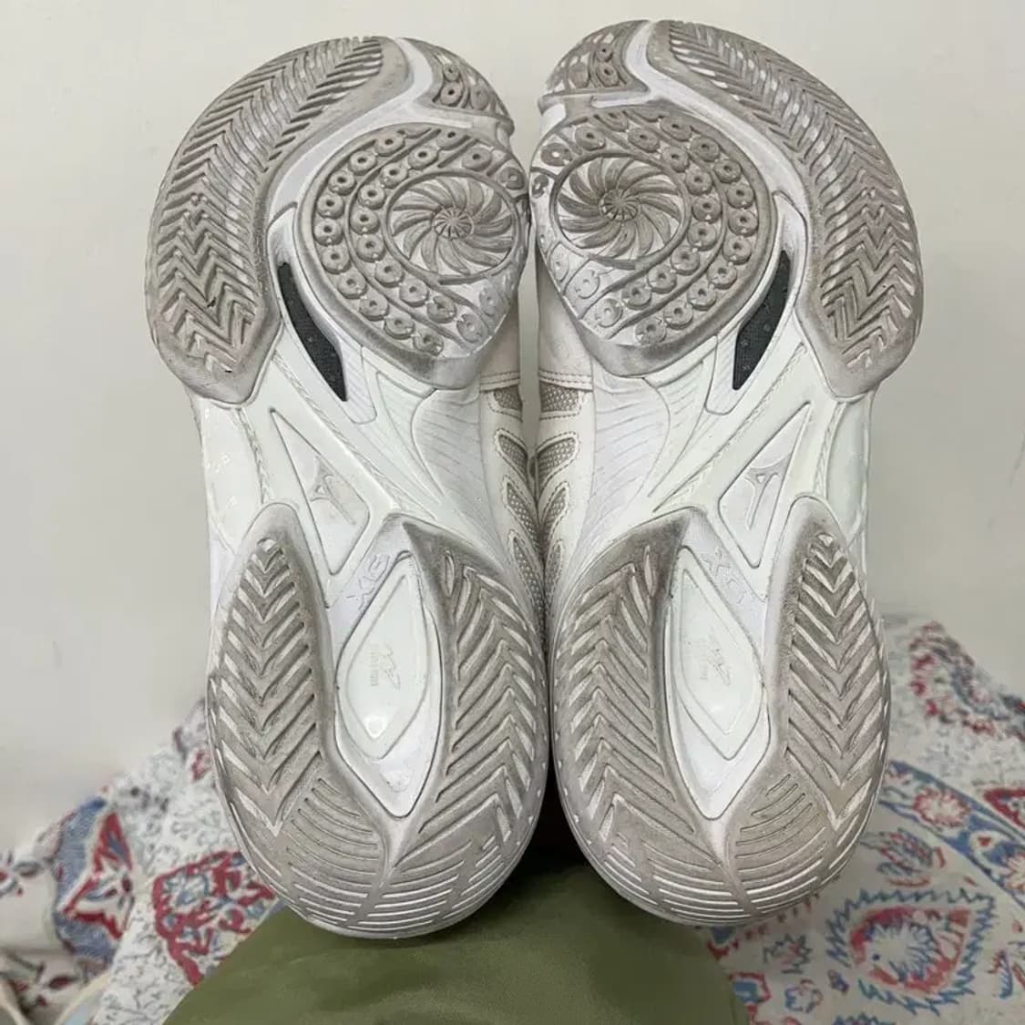 미즈노 웨이브 클로 배드민턴화 운동화 260 E01273 상품이미지4