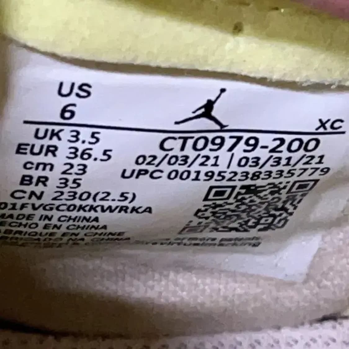 나이키 에어 조던 1 줌 에어 컴포트 스니커즈 운동화 230 E01290 상품이미지5