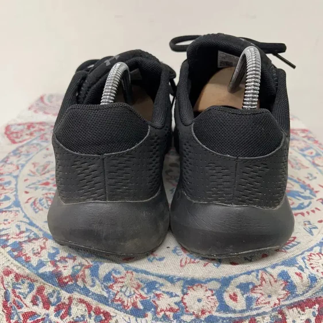 언더아머 UA 마이크로 G 퍼수트 러닝화 운동화 255 E01303 상품이미지2