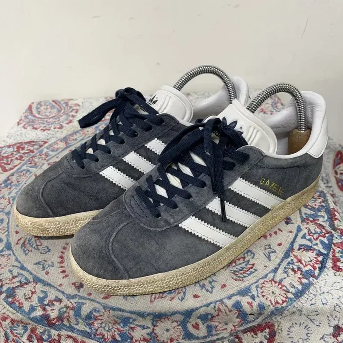 아디다스 가젤 스웨이드 트레이스 블루 스니커즈 230 E01310 상품이미지1