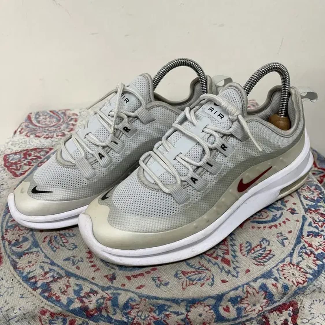 나이키 우먼스 에어맥스 엑시스 실버 러닝화 운동화 230 E01325 상품이미지1