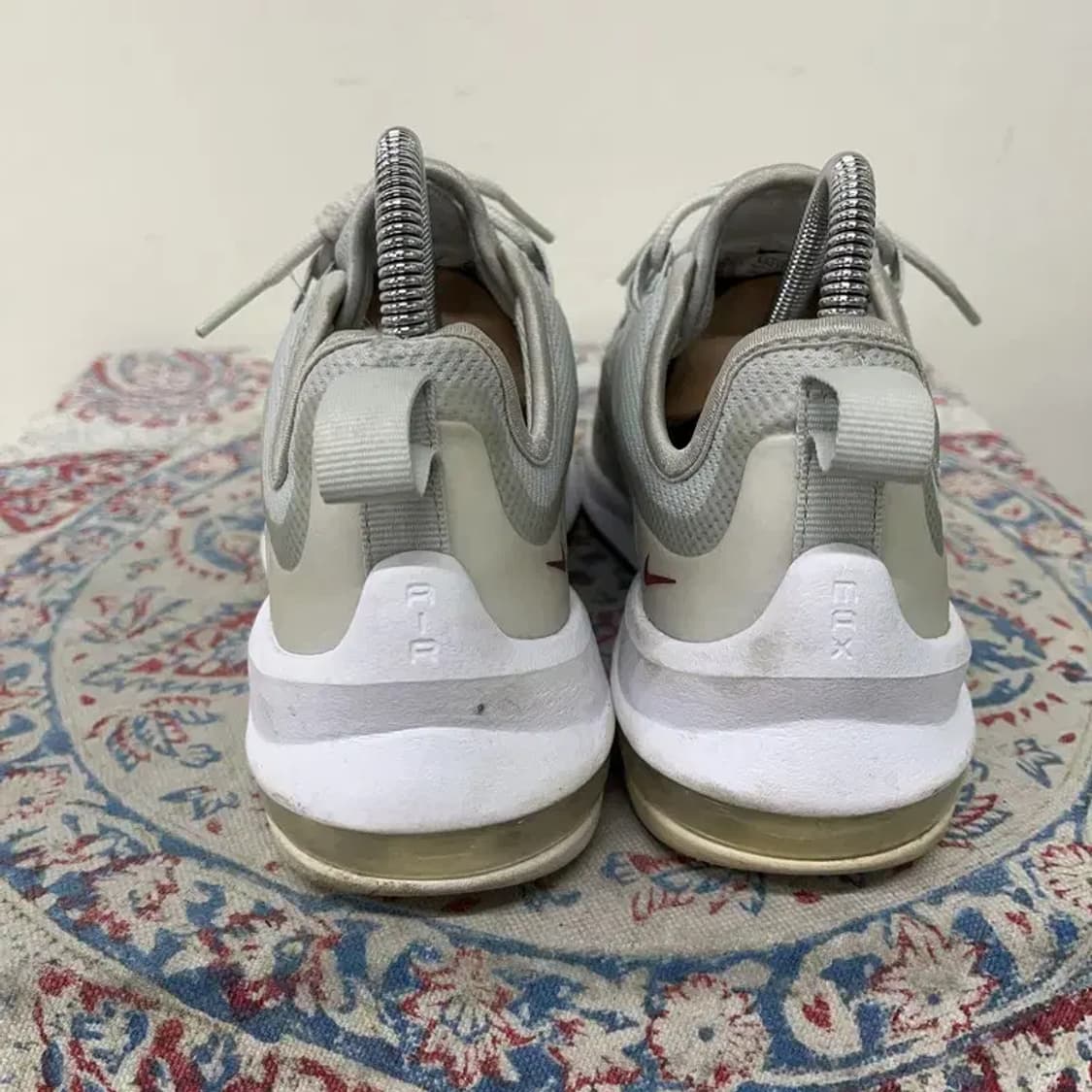 나이키 우먼스 에어맥스 엑시스 실버 러닝화 운동화 230 E01325 상품이미지2