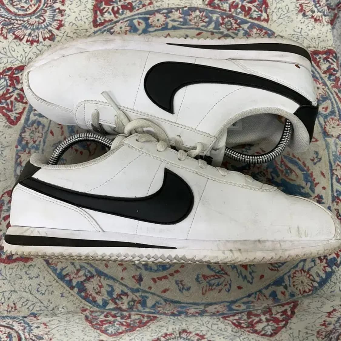 나이키 코르테스 검흰 스니커즈 신발 250 E01326 상품이미지3