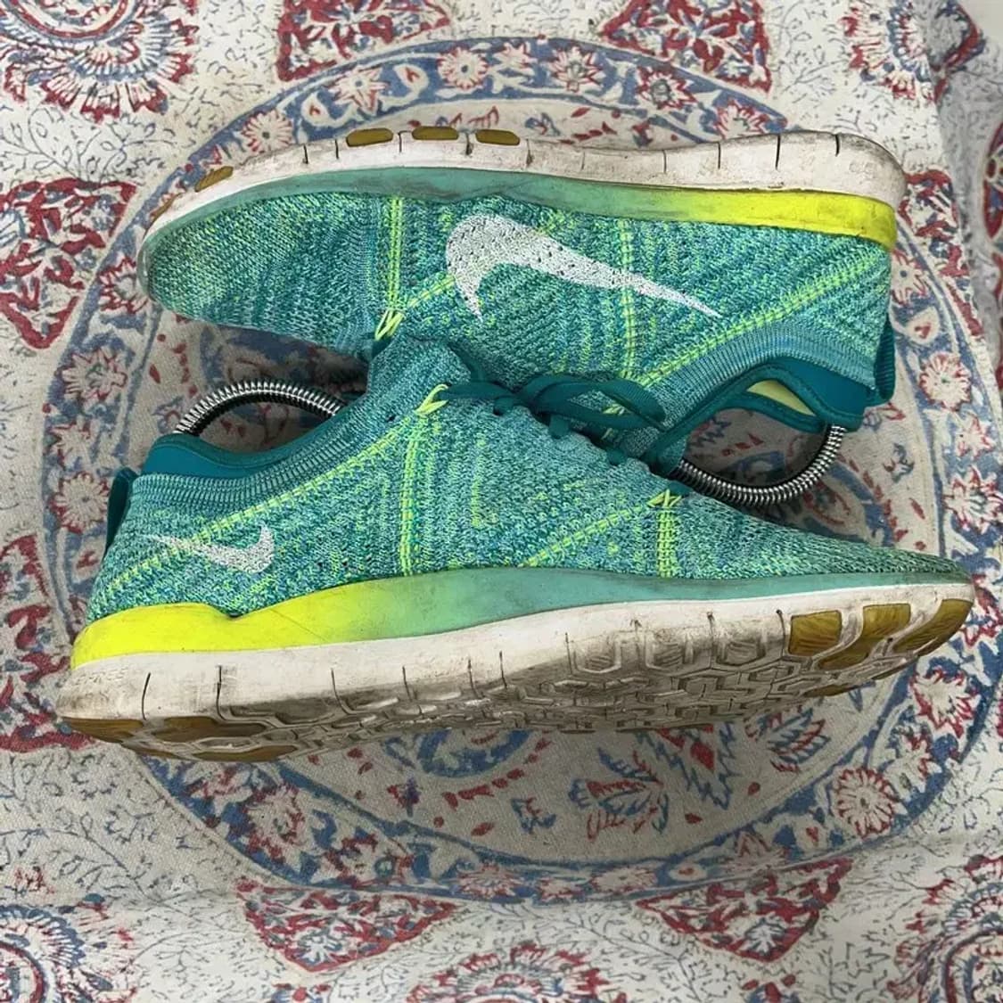 나이키 프리런 런닝화 운동화 235 E01330 상품이미지3