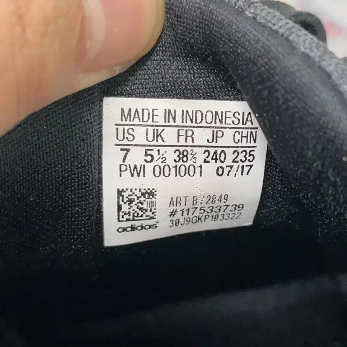 아디다스 코스믹 여성 러닝화 운동화 240 E01351 상품이미지5