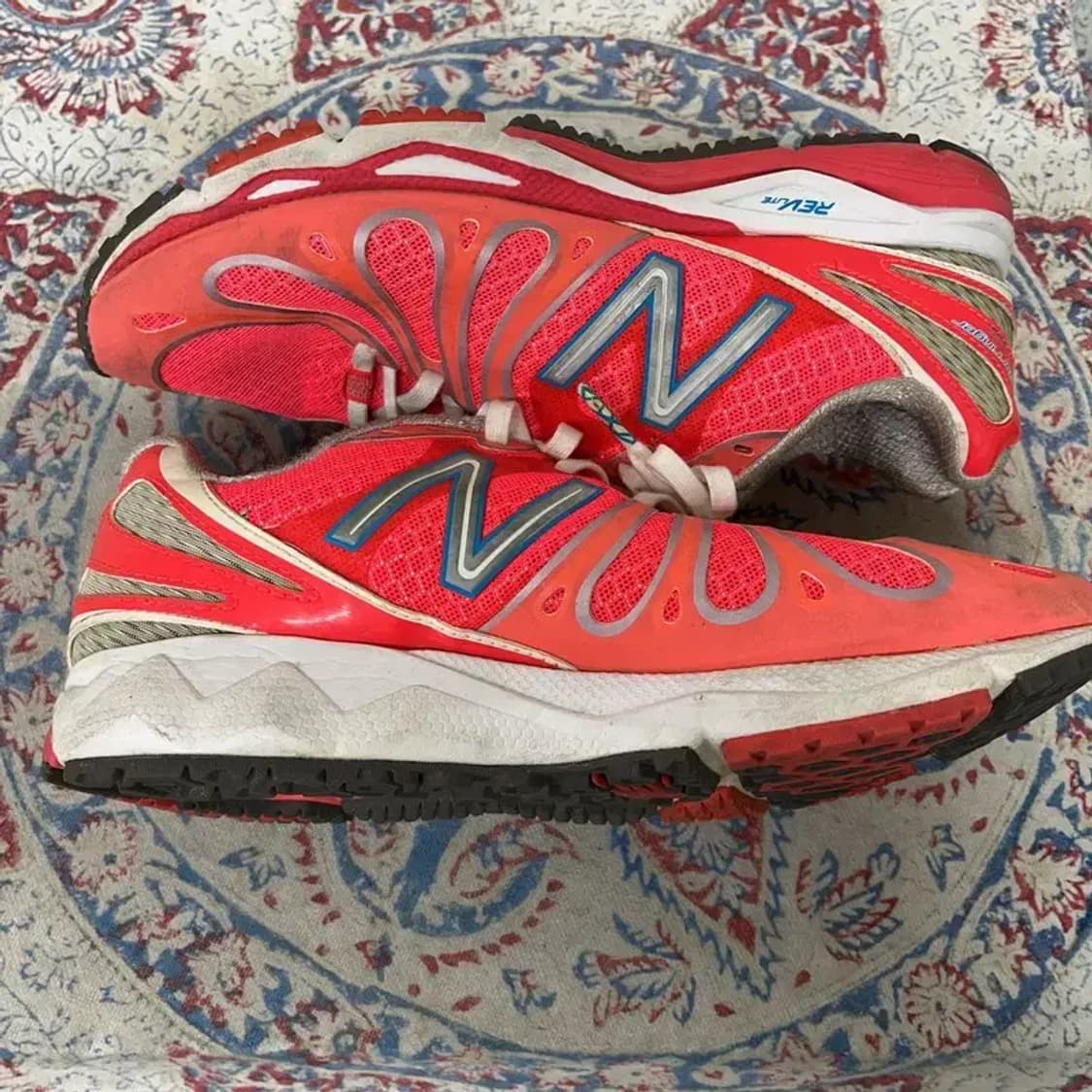 뉴발란스 890 러닝화 운동화 230 E01354 상품이미지3