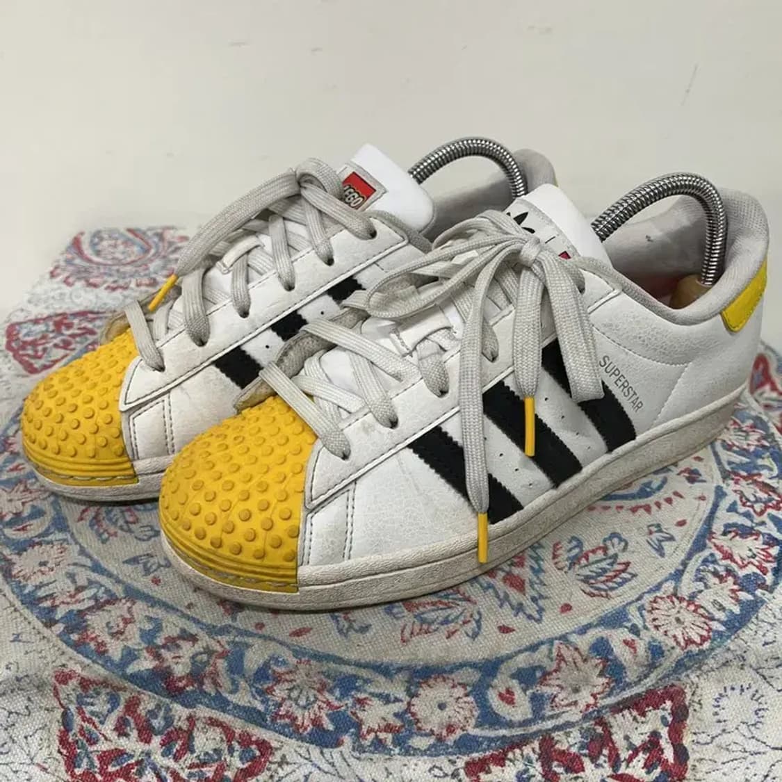 아디다스 레고 슈퍼스터 스니커즈 신발 240 E01356 상품이미지1