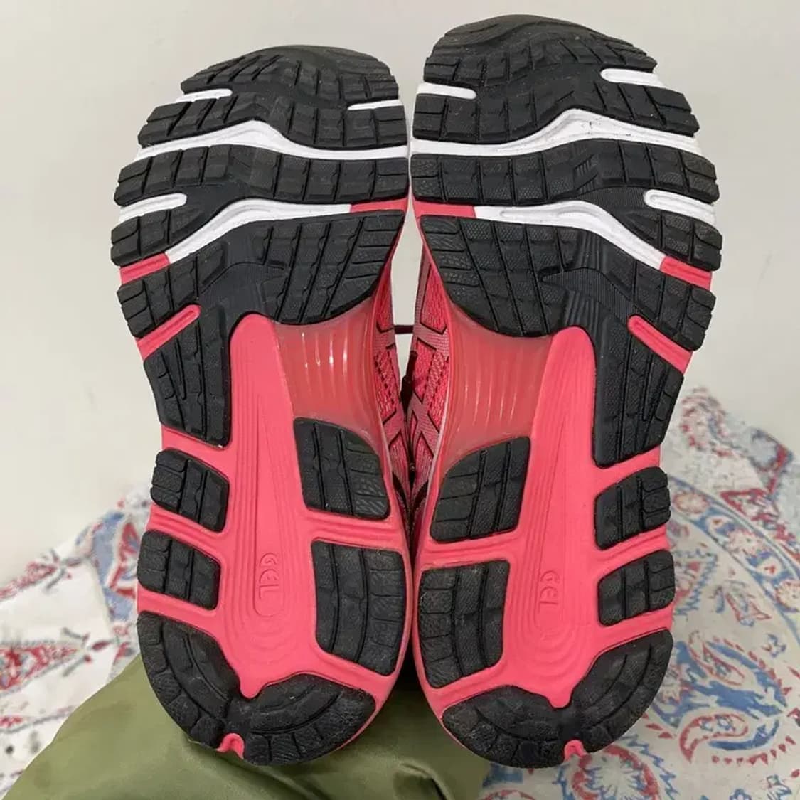 아식스 젤 님버스 21 러닝화 운동화 245 E01360 상품이미지4