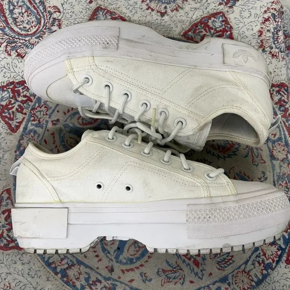 아디다스 오리지널스 니짜 트랙 로우 W 스니커즈 265 E01368 상품이미지3