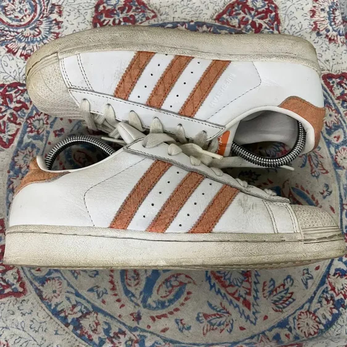 아디다스 슈퍼스타 살구 스니커즈 235 E01371 상품이미지3