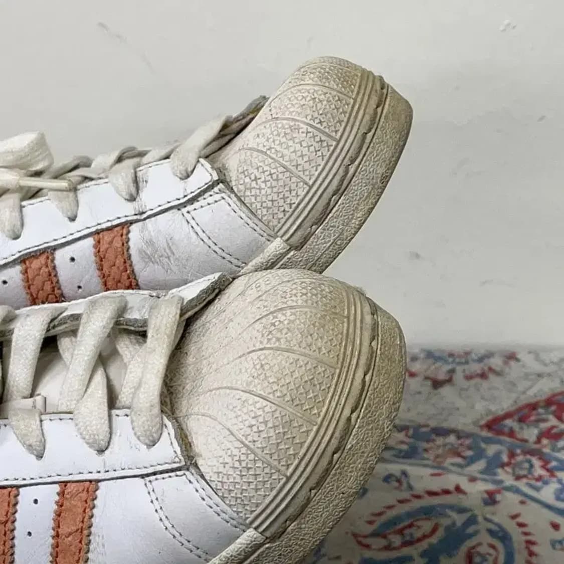 아디다스 슈퍼스타 살구 스니커즈 235 E01371 상품이미지6