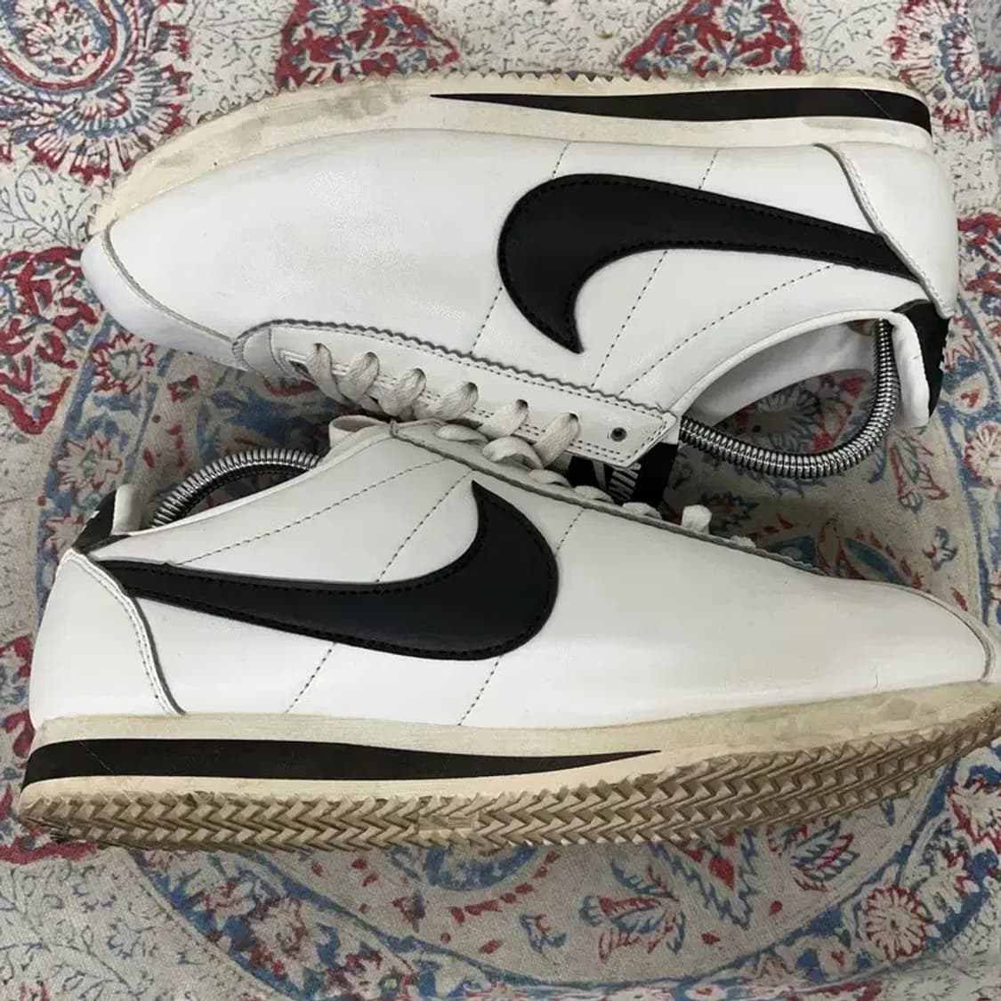 나이키 코르테즈 흰검 스니커즈 260 E01373 상품이미지3