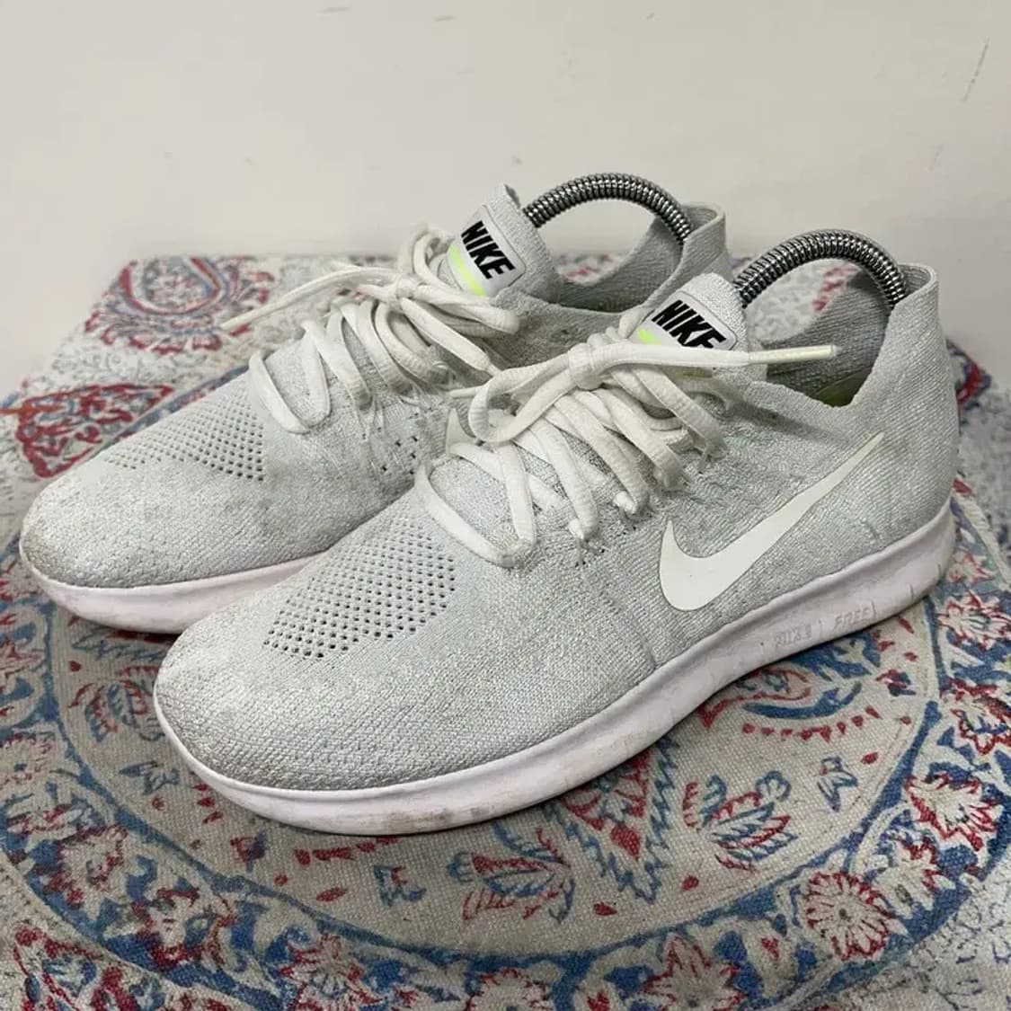 나이키 프리런 플라이니트 러닝화 운동화 235 E01377 상품이미지1