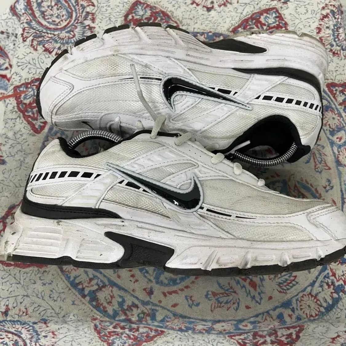 나이키 이니시에이터3 운동화 스니커즈 신발 260 E01392 상품이미지3