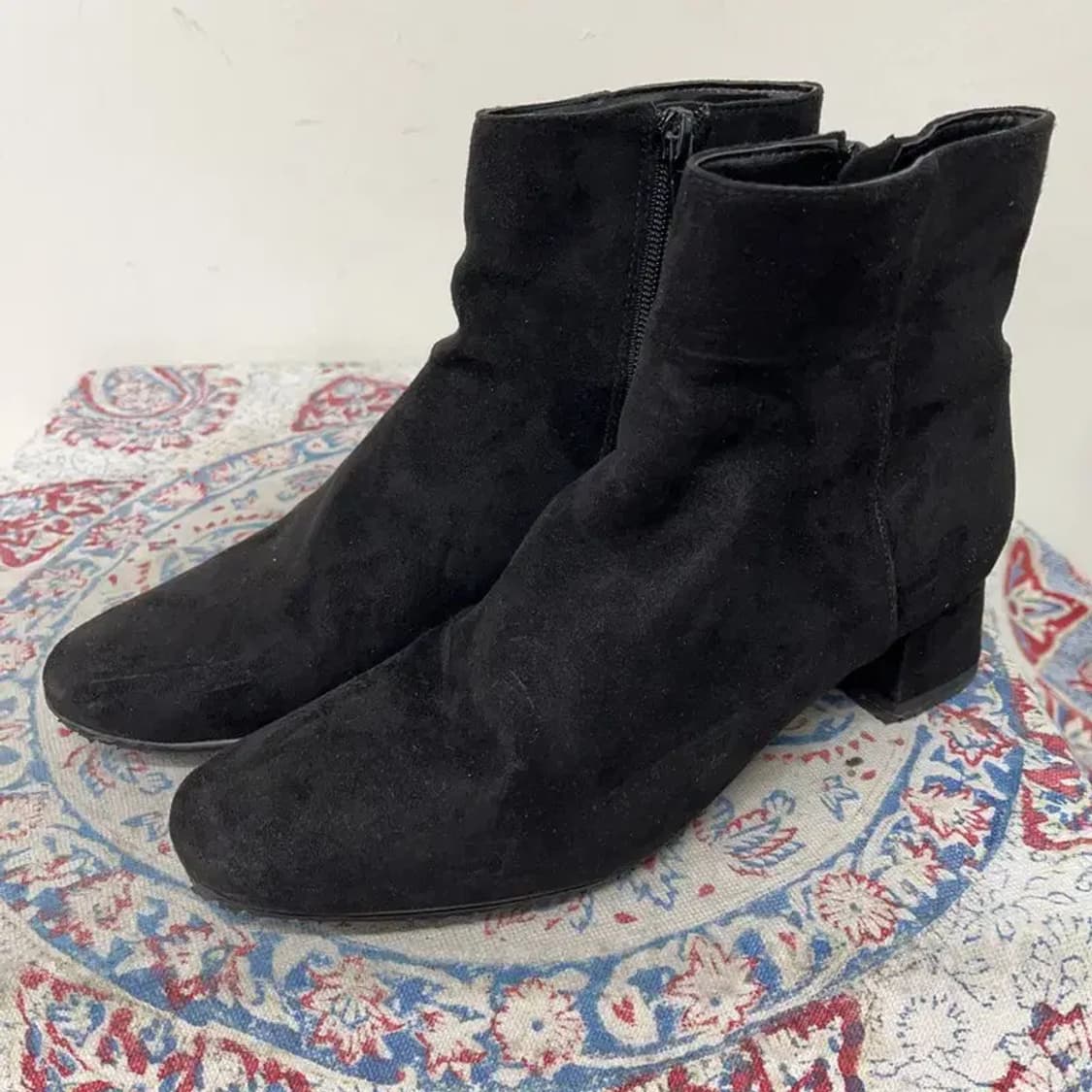 찰스앤키스 스웨이드 앵글부츠 여자구두 겨울신발 235 E01412 상품이미지1