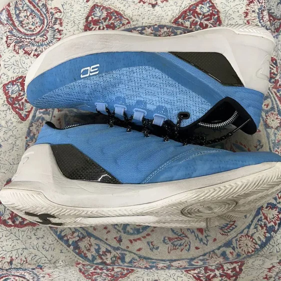 언더아머 커리 3 로우 농구화 운동화 270 E01409 상품이미지3