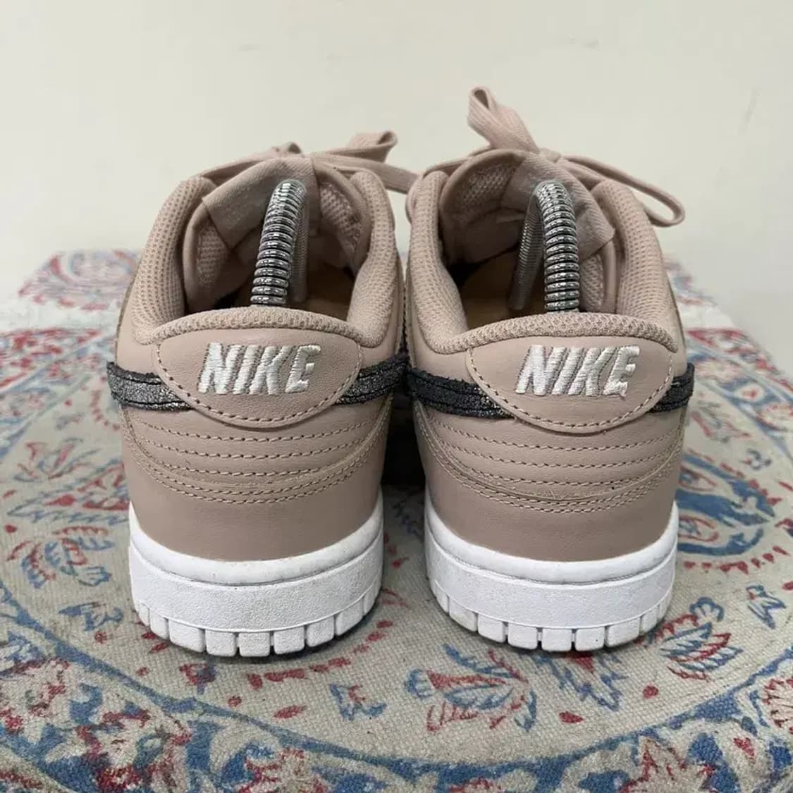 나이키 덩크 로우 SE 프라이멀 핑크 스니커즈 240 E01438 상품이미지2