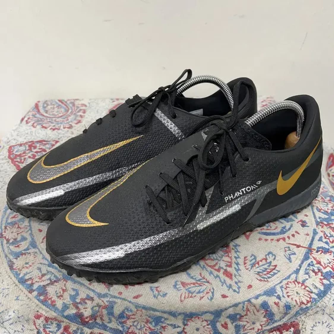 나이키 리액트 팬텀 GT2 프로 TF 풋살화 265 E01444 상품이미지1