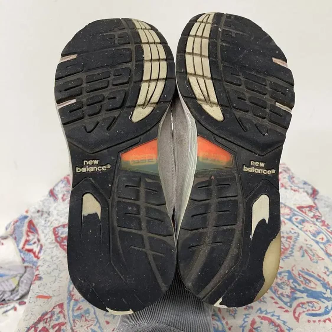 뉴발란스 992 그레이 스니커즈 신발 240 E01478 상품이미지4