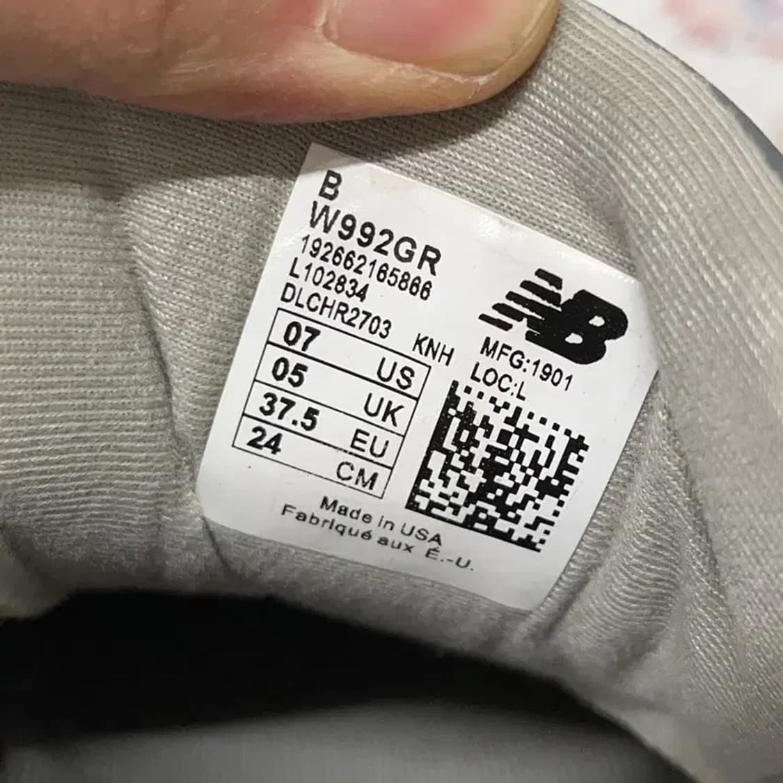 뉴발란스 992 그레이 스니커즈 신발 240 E01478 상품이미지5