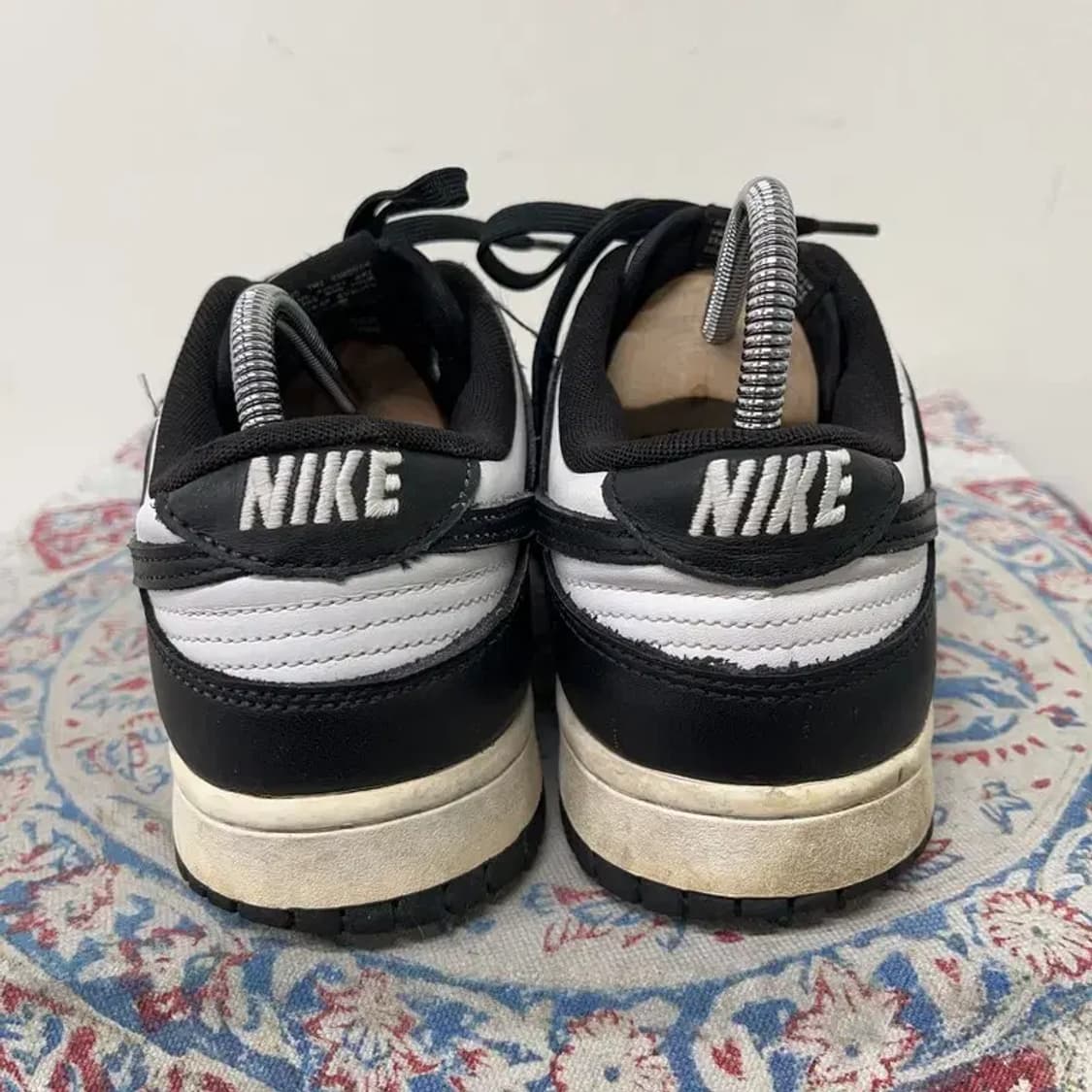 나이키 덩크 로우 범고래 스니커즈 275 E01525 상품이미지2