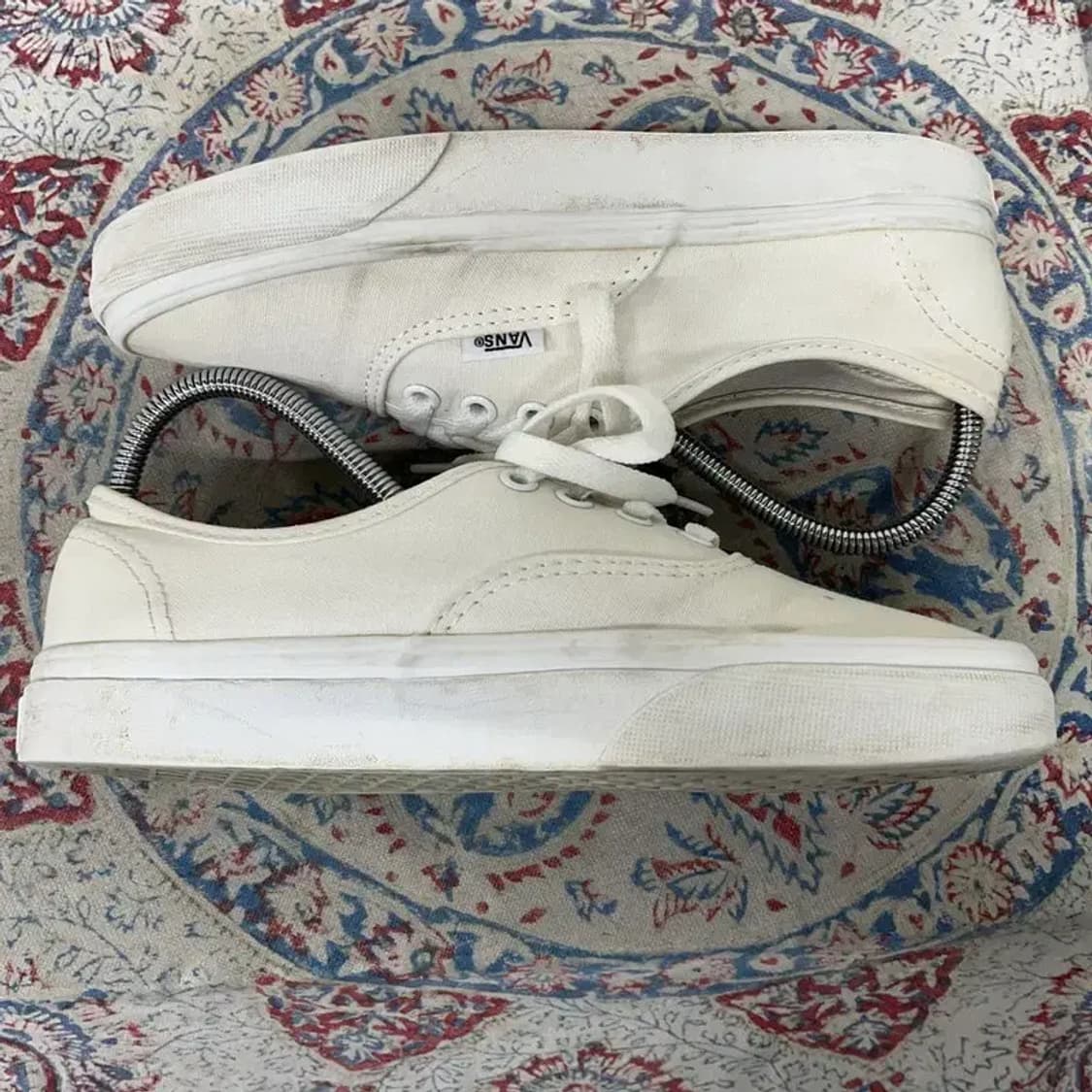 반스 클래식 어센틱 화이트 스니커즈 235 E01526 상품이미지3