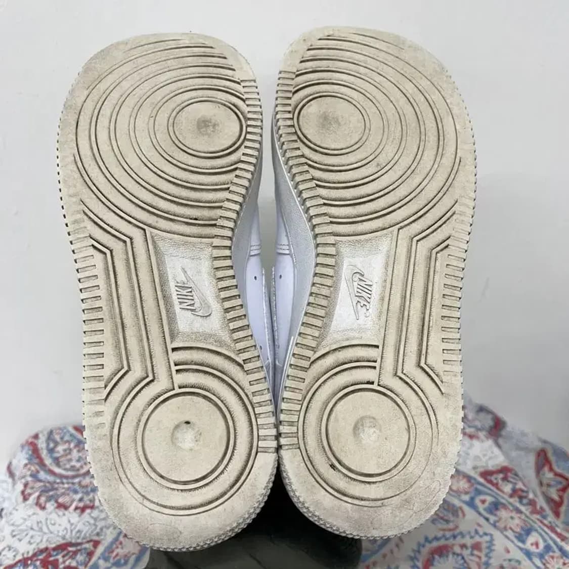 나이키 에어포스1 07 올백 스니커즈 245 E01542 상품이미지4