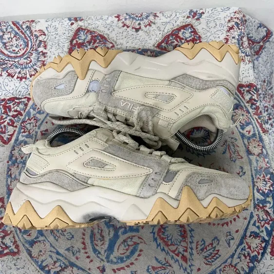 필라 오크먼트 TR 스니커즈 운동화 230 E01618 상품이미지3