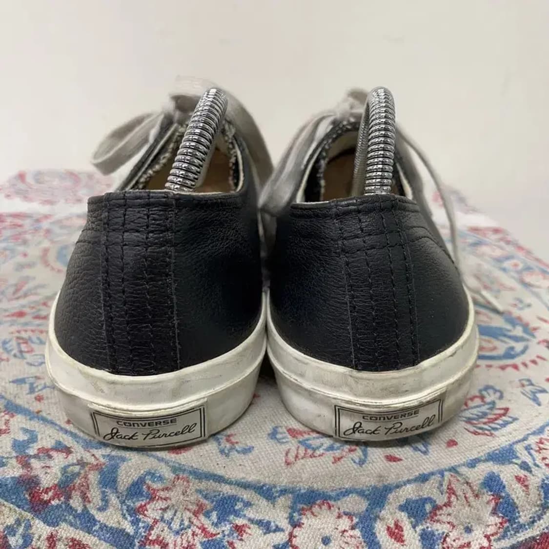 컨버스 잭퍼셀 레더 로우 블랙 스니커즈 245 E01647 상품이미지2