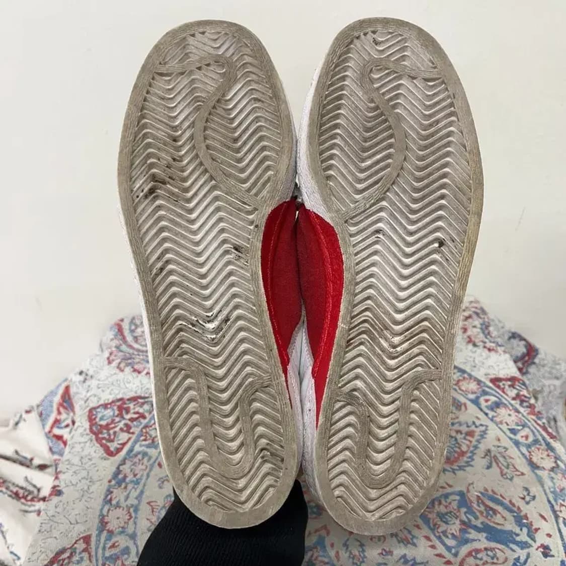 아디다스 슈퍼스타 80S 하프 하트 스니커즈 신발 250 E01657 상품이미지4