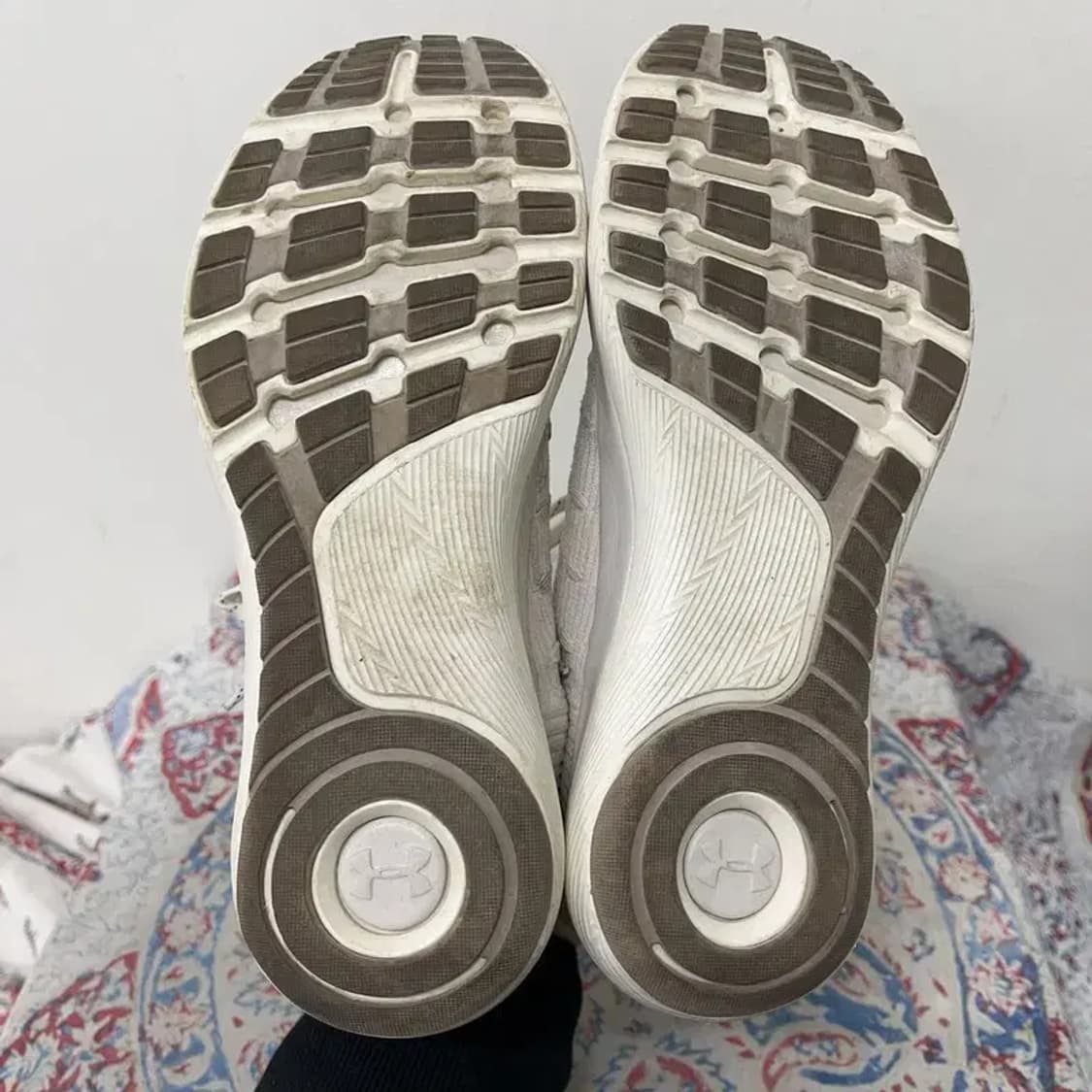 언더아머 슬링플렉스 라이즈 러닝화 운동화 245 E01661 상품이미지4