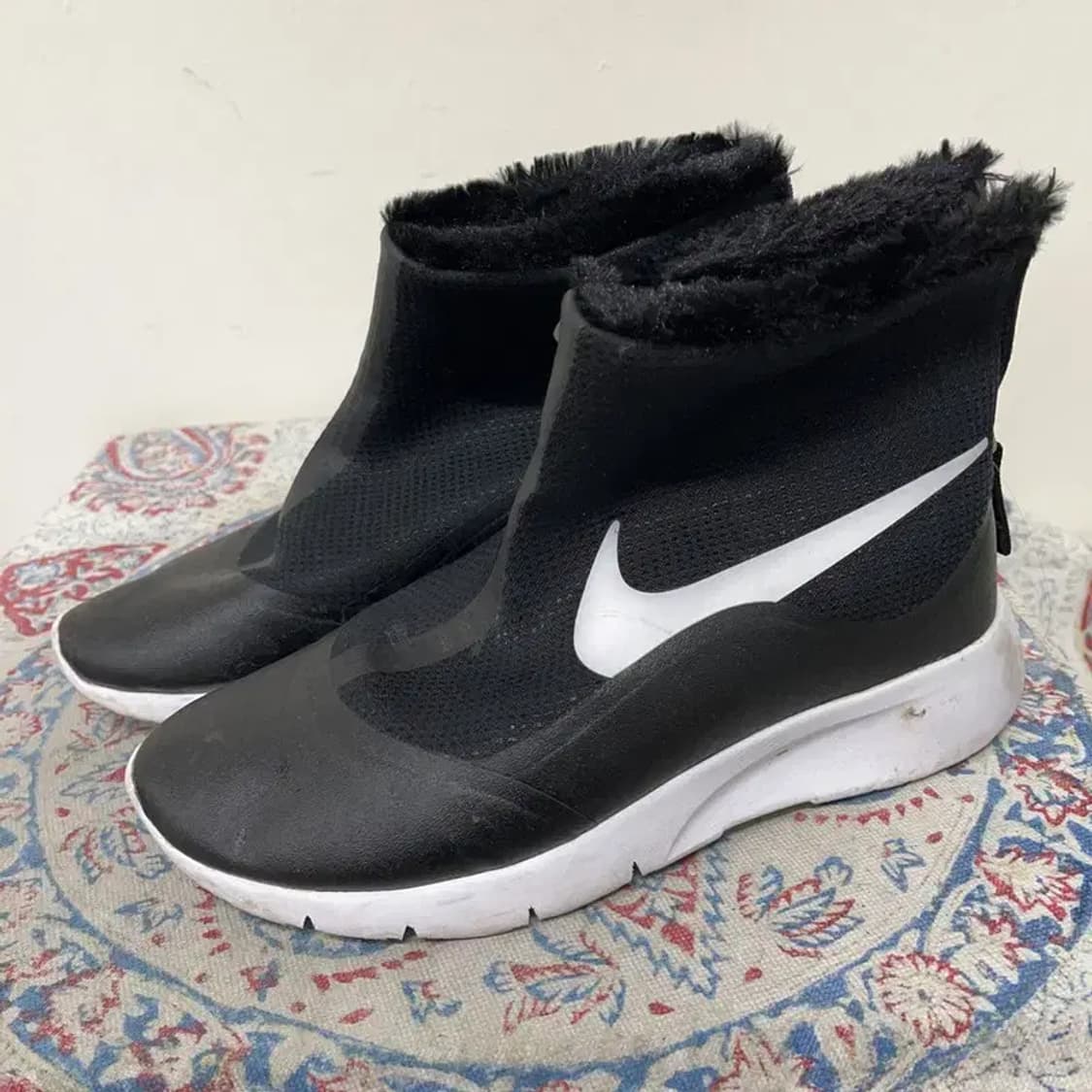 나이키 탄준 하이 부츠 겨울신발 털신발 235 E01688 상품이미지1