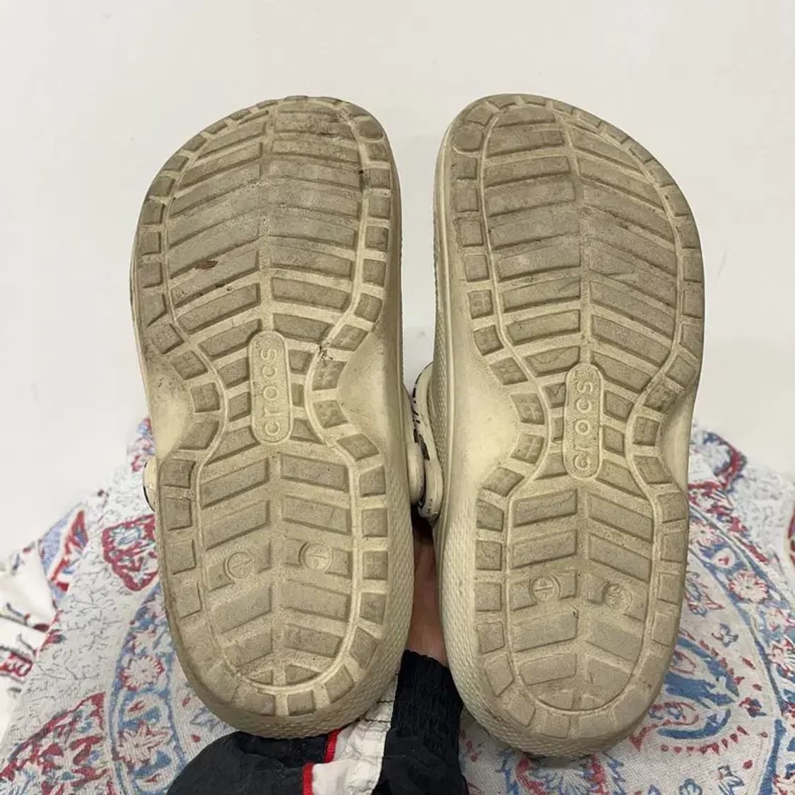 크록스 클래식 라인드 애니멀 리믹스 클로그 M7 E01685 상품이미지3