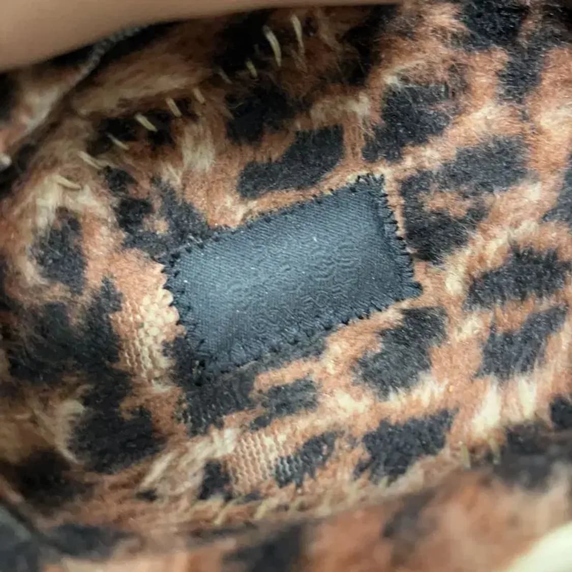 크록스 클래식 라인드 애니멀 리믹스 클로그 M7 E01685 상품이미지6