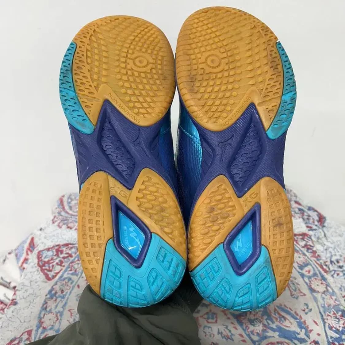 미즈노 웨이브 드라이브 A3 탁구화 배드민턴화 운동화 255 E01696 상품이미지4