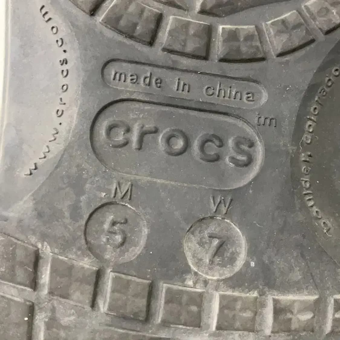 크록스 윈터 클로그 슬립온 털슬리퍼 W7 E01702 상품이미지5