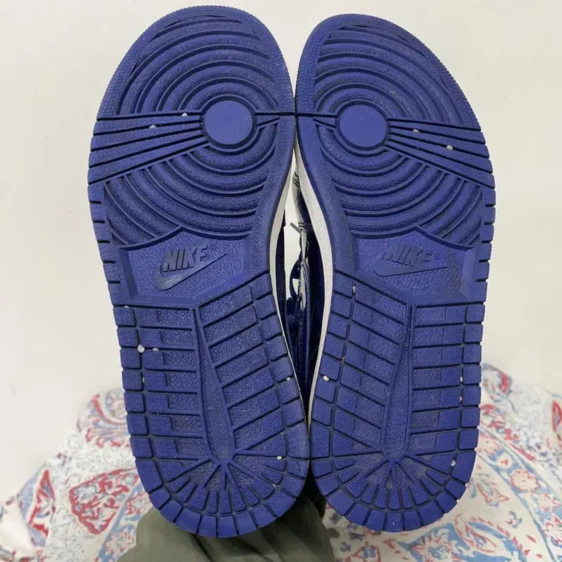 나이키 조던 1 레트로 딥 로얄 농구화 운동화 270 E01709 상품이미지4