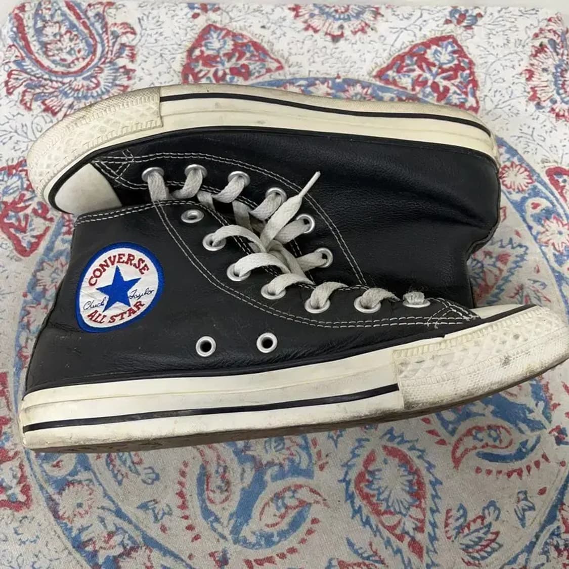 컨버스 척 테일러 올스타 하이 레더 블랙 스니커즈 235 E01718 상품이미지3