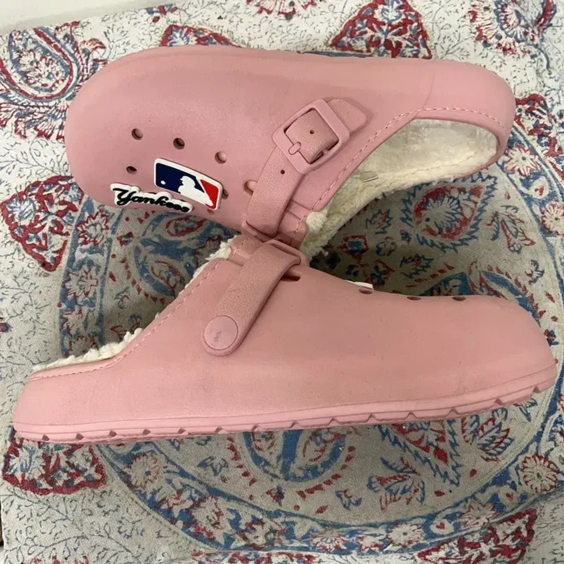 MLB 뉴욕양키스 방한화 털슬리퍼 250 E01739 상품이미지3